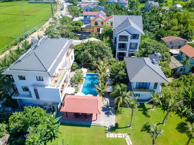 ホイアン レヴェリエ ヴィラズ