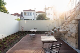 プレミアム スイーツ & アパートメンツ ポルト センター