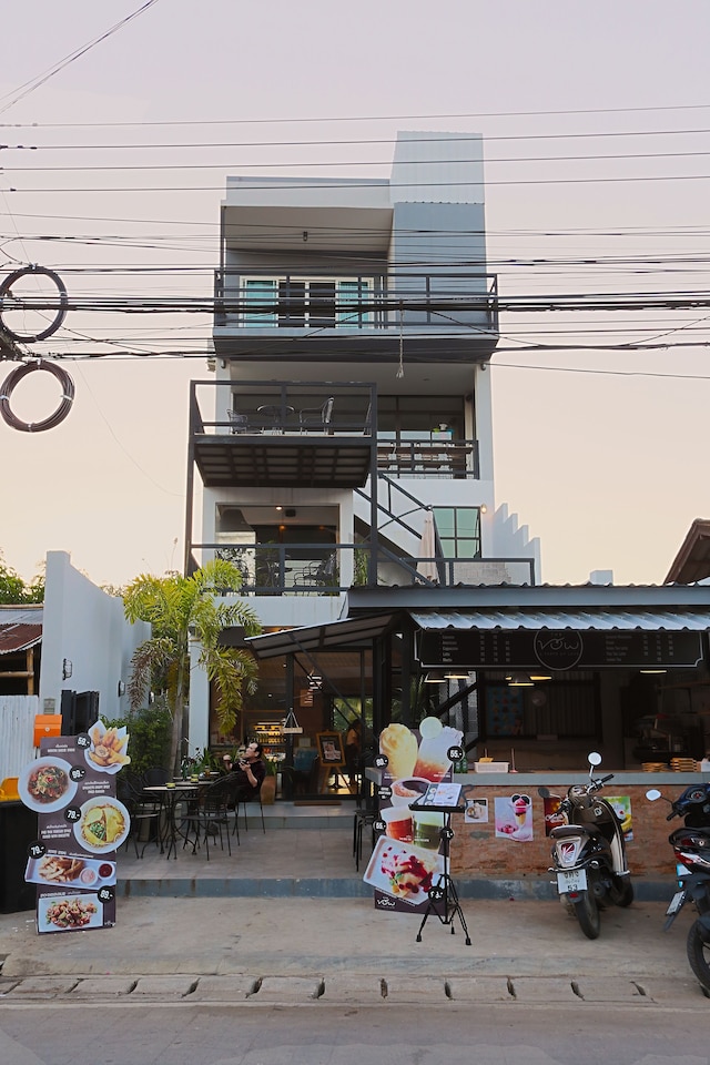 スリーピング ウェル チェンコーン - ホステル