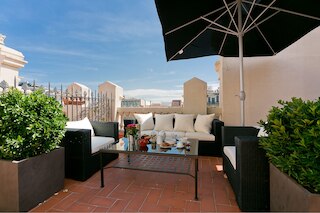 BCN パセオ デ グラシア ロカモラ アパートメンツ