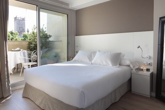 アパートメンツ ランブラ 102