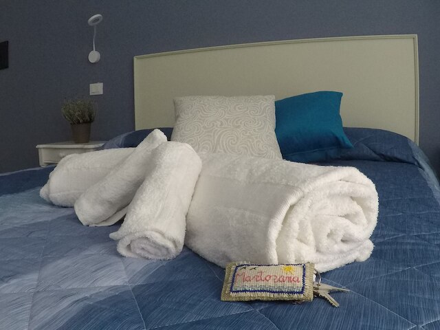 イ ヴィチーニ デッラ カテドラーレ