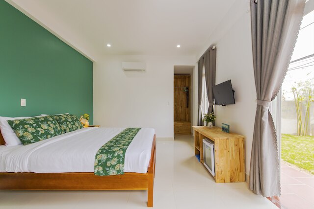 コ ボン ビーチサイド