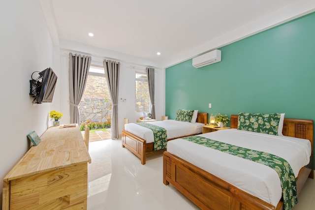 コ ボン ビーチサイド