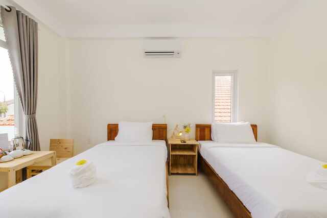 コ ボン ビーチサイド