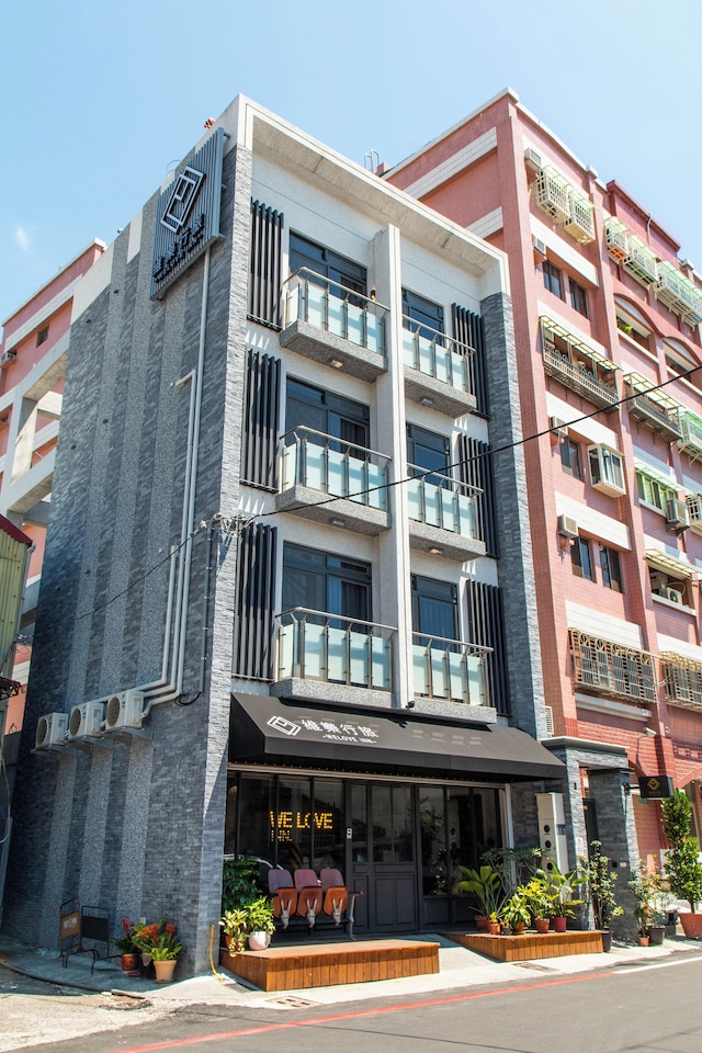 ウィー ラブ イン (維樂行旅民宿)