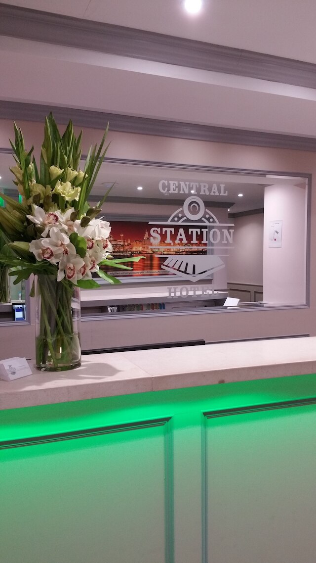 セントラル ステーション ホテル リバプール