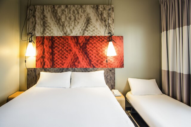 イビス ポントルソン バイエ ドゥ モンサンミッシェル