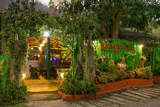 カレン エコ ロッジ