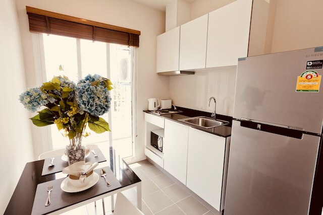 ザ ベース ダウンタウン コンド バイ ジョイ