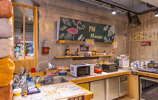 PH ホステル (平湖窩行旅)