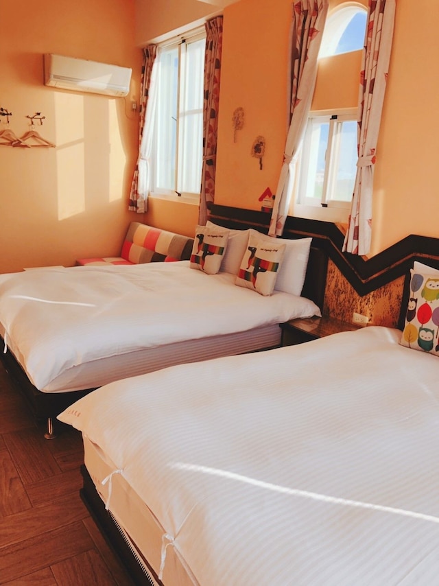 ムーン フィッシュ (莱怡夏夜光鱼民宿)