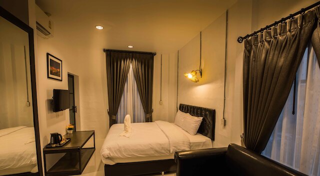 ザ ウェアハウス チェンマイ