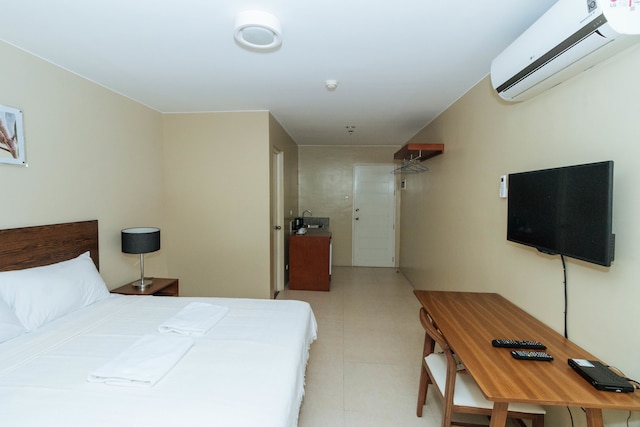 レッドドアーズ ニア オスメナ ハイウェイ 1