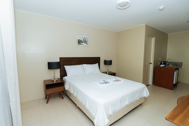 レッドドアーズ ニア オスメナ ハイウェイ 1