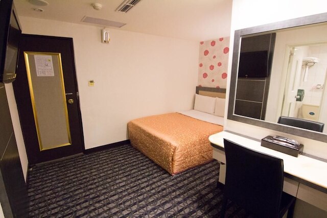 キャリー ホテル (凱麗旅館)