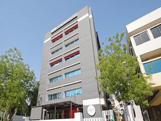 OYO タウンハウス 030 アシュラム ロード アフマダーバード