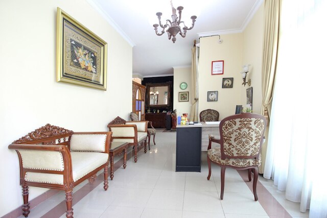 レッドドアーズ プラス ニア STIE YKPN