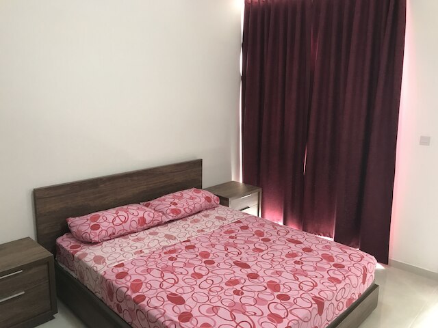 ザ ビレッジ アパートメンツ