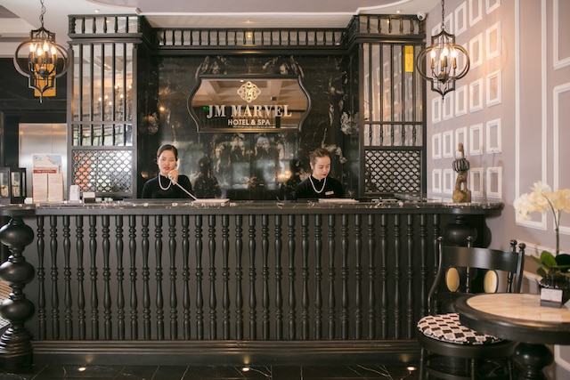 JM マーベル ホテル & スパ