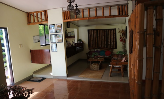 マビニ ペンション