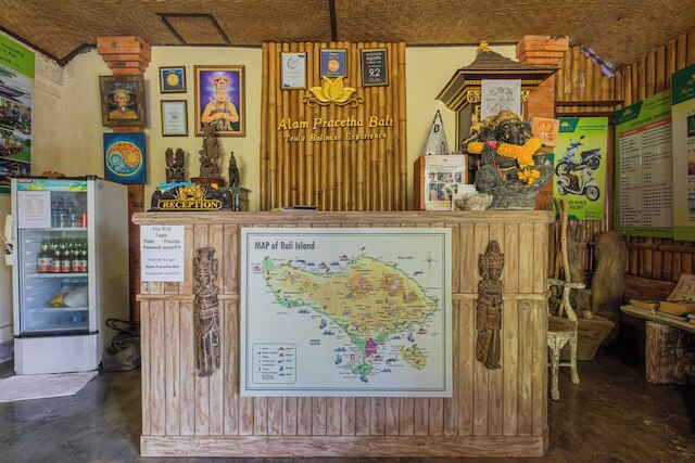 アラム プラセサ バリ