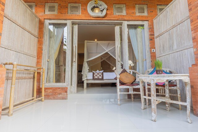 アラム プラセサ バリ