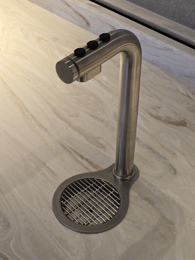 ガーナーホテル大阪本町北船場