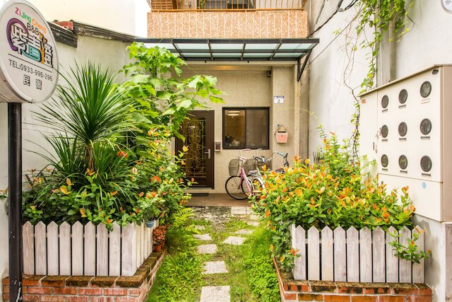 ジ キン チェン B&B (紫青橙民宿)