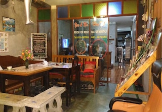 ユー アンド ミー ホステル