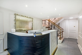 バッキンガム & ロイズ