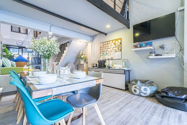 ウォーム ホステル