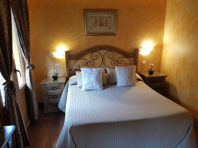 ホスタル セゴビア