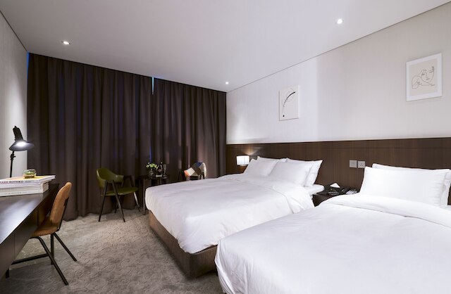 ホテル M フェリス