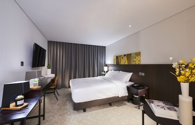 ホテル M フェリス