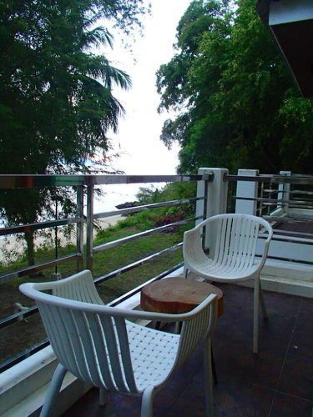 サブマリン ガーデン ビーチ リゾート