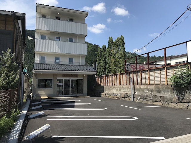 ホテルファミテック日光駅前