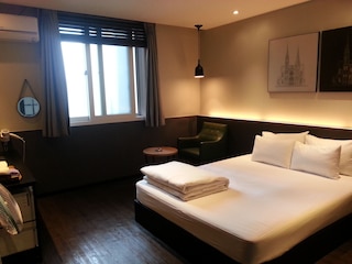 ハイ デザイン ホテル