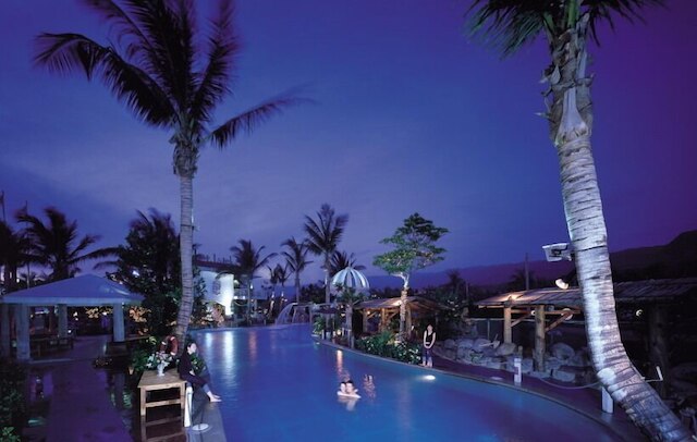 スワン レイク ヴィラ リゾート (墾丁天鵝湖湖畔別墅飯店)