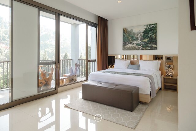 マゼンタ ヒル ビュー ヴィラ 6 ベッドルームズ ウィズ ア プライベート スライド プール