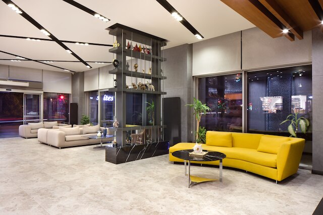 ニシュ パレス エクスクルーシブ スイート