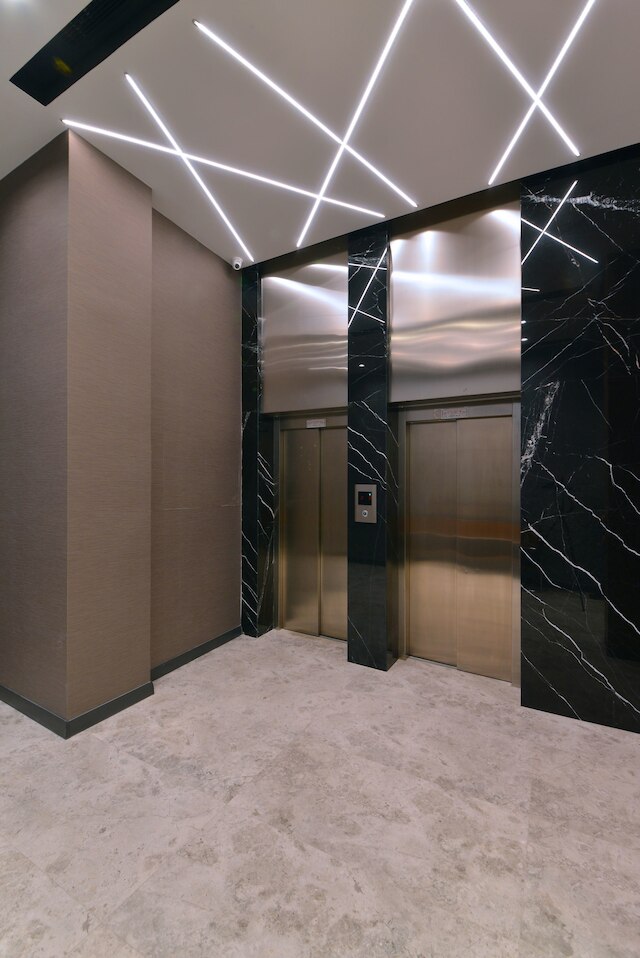 ニシュ パレス エクスクルーシブ スイート