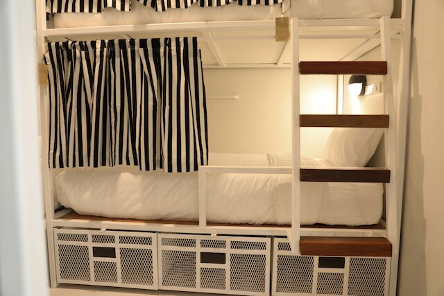 ホステル ララバイ - 大人限定