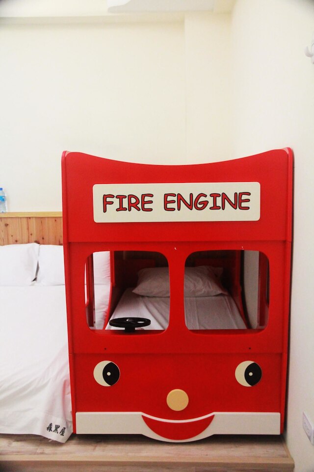 ブラック ハウス