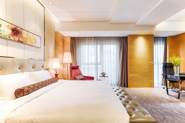 バヤ インターナショナル ホテル (长沙华雅国际大酒店)