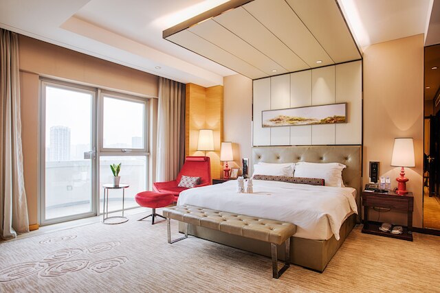 バヤ インターナショナル ホテル (长沙华雅国际大酒店)