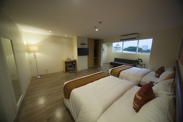 NS ロイヤル ホテル