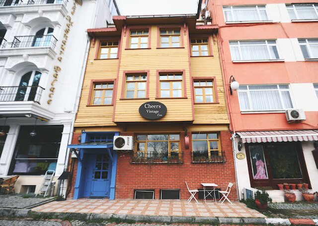 チアーズ ヴィンテージ - ホステル