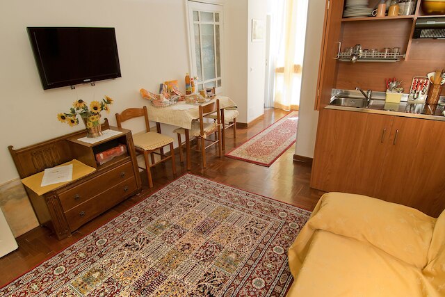 アッフィッタ カーメレ ヴィア ベネト