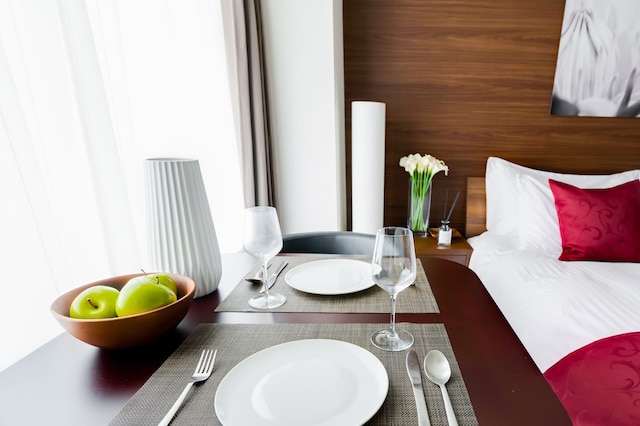 ザ ワン大阪日本橋イースト